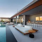Studio Moderno Em Salvador C/ Rooftop Sensacional